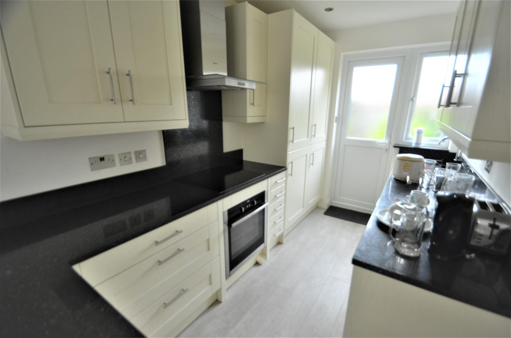 Daws Lane, Mill Hill